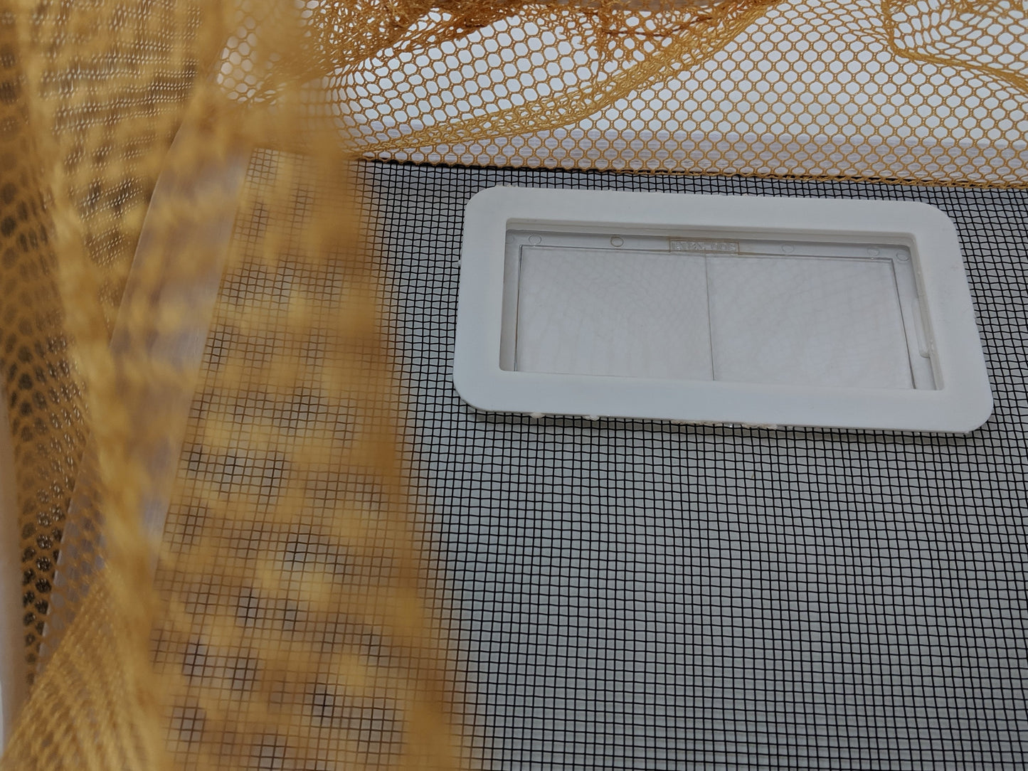 ICBz ( I See Bees) Veil with Magnifier mounted on the Front